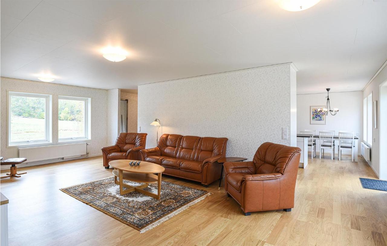 Cozy Home In Svanskog With Lake View Exteriér fotografie