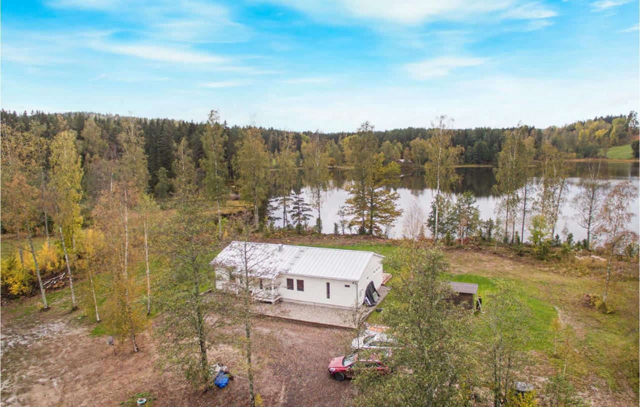 Cozy Home In Svanskog With Lake View Exteriér fotografie