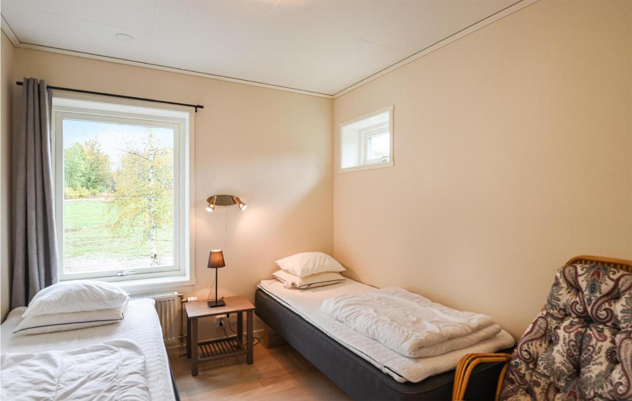 Cozy Home In Svanskog With Lake View Exteriér fotografie